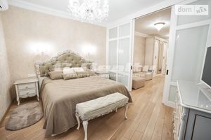 Сдается в аренду 2-комнатная квартира 70 кв. м в Киеве