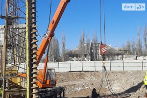 Продается 2-комнатная квартира 83.6 кв. м в Херсоне