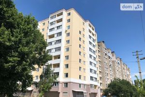 Продается нежилое помещение в жилом доме 140.9 кв. м в 10-этажном здании