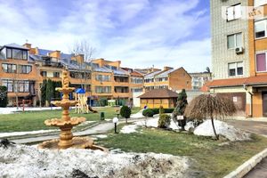 Продається 3-кімнатна квартира 92 кв. м у Тернополі