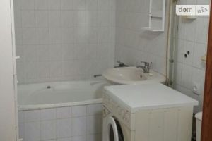 Продається 3-кімнатна квартира 68 кв. м у Дніпрі