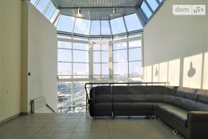 Продается торгово-офисный центр 1400 кв. м в 5-этажном здании