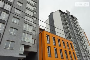 Продается 1-комнатная квартира 43.6 кв. м в Ивано-Франковске
