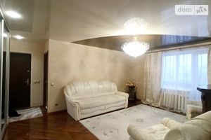 Продается 3-комнатная квартира 67 кв. м в Виннице