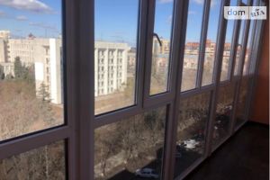 Сдается в аренду 1-комнатная квартира 38 кв. м в Полтаве
