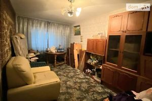 Продается 3-комнатная квартира 69 кв. м в Днепре