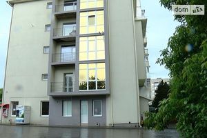 Продается 1-комнатная квартира 38 кв. м в Черновцах