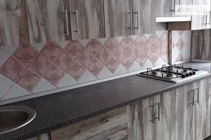 Сдается в аренду 3-комнатная квартира 68 кв. м в Виннице