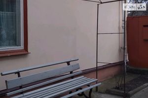 Продается одноэтажный дом 60 кв. м с беседкой