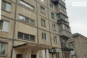 Продается 3-комнатная квартира 58 кв. м в Днепре