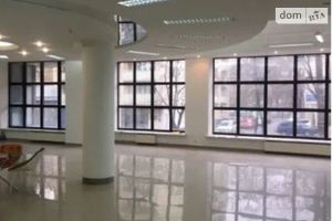 Сдается в аренду офис 285 кв. м в нежилом помещении в жилом доме