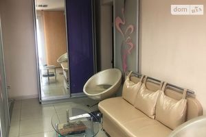 Сдается в аренду объект сферы услуг 40 кв. м в 9-этажном здании