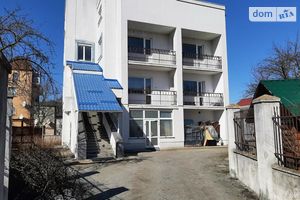 Сдается в аренду дом на 3 этажа 60 кв. м с бассейном