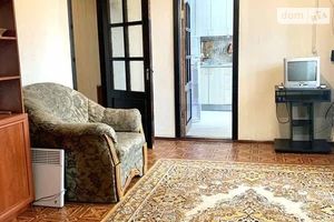 Продається 2-кімнатна квартира 46 кв. м у Дніпрі