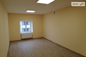 Сдается в аренду офис 20.4 кв. м в торгово-офисном центре