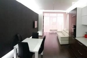 Продается 2-комнатная квартира 100 кв. м в Одессе