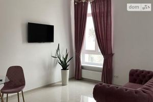Сдается в аренду 1-комнатная квартира 45 кв. м в Киеве