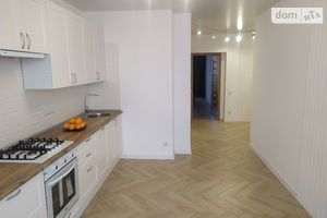 Продается 2-комнатная квартира 77.5 кв. м в Хмельницком