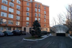 Продается подземный паркинг под легковое авто на 33 кв. м