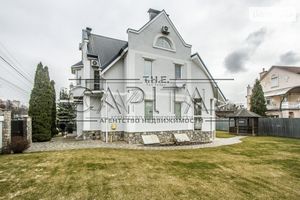Здається в оренду одноповерховий будинок 390 кв. м з верандою