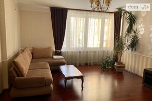 Здається в оренду кімната 100 кв. м у Києві