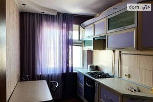 Продается 2-комнатная квартира 45 кв. м в Николаеве
