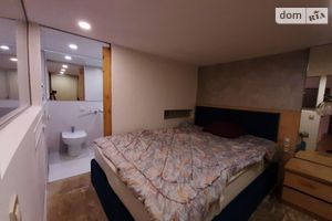 Продается 2-комнатная квартира 73 кв. м в Днепре