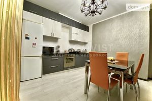 Продается 1-комнатная квартира 99 кв. м в Киеве