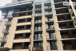 Продается 5-комнатная квартира 161.4 кв. м в Одессе