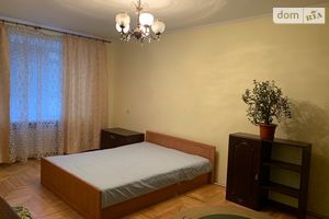 Сдается в аренду 2-комнатная квартира 64 кв. м в Тернополе