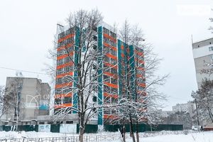 Продається 2-кімнатна квартира 71.7 кв. м у Чернігові