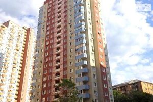 Продается 1-комнатная квартира 48.6 кв. м в Киеве