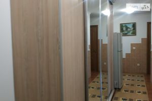 Продається 3-кімнатна квартира 80 кв. м у Тернополі