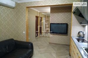 Сдается в аренду 1-комнатная квартира 45 кв. м в Киеве