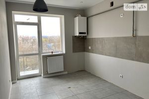 Продается 1-комнатная квартира 43 кв. м в Ужгороде