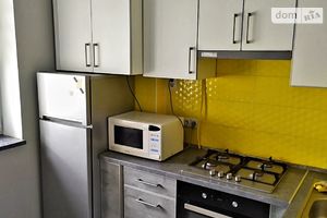 Сдается в аренду 1-комнатная квартира 40 кв. м в Ровно
