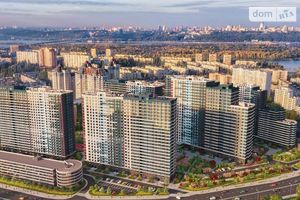 Продается 3-комнатная квартира 87 кв. м в Киеве