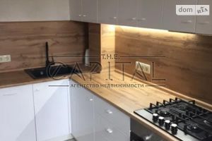 Сдается в аренду 3-комнатная квартира 76 кв. м в Киеве