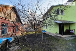 Продается дом на 2 этажа 141 кв. м с участком