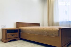 Продается 1-комнатная квартира 243 кв. м в Одессе