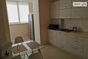 Сдается в аренду 1-комнатная квартира 40 кв. м в Виннице