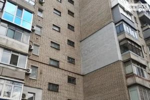 Продается 1-комнатная квартира 30 кв. м в Днепре