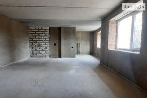 Продается помещения свободного назначения 200 кв. м в 6-этажном здании