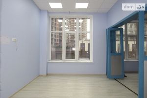 Сдается в аренду помещения свободного назначения 85 кв. м в 30-этажном здании