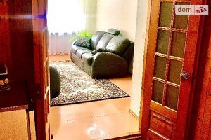 Продається 2-кімнатна квартира 53 кв. м у Могилеві-Подільському