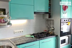 Продается 3-комнатная квартира 75 кв. м в Кривом Роге