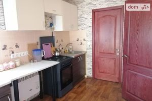 Продається одноповерховий будинок 56 кв. м з подвалом