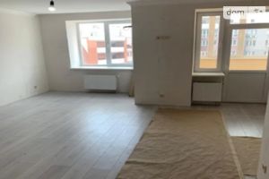 Продается 3-комнатная квартира 85 кв. м в Киево-Святошинске