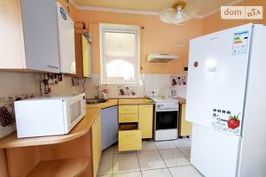 Сдается в аренду 2-комнатная квартира 50 кв. м в Черновцах
