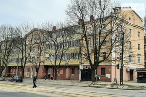 Продається 1-кімнатна квартира 32 кв. м у Дніпрі